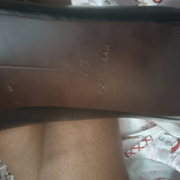 Cole Haan Elegant Black Stiletto Heels - Picture 7 of 8